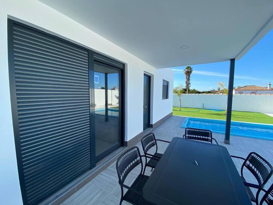 Moderna Villa Con Piscina Privada By Chiclanadreams Чиклана-де-ла-Фронтера Экстерьер фото