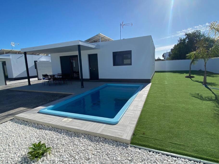 Moderna Villa Con Piscina Privada By Chiclanadreams Чиклана-де-ла-Фронтера Экстерьер фото